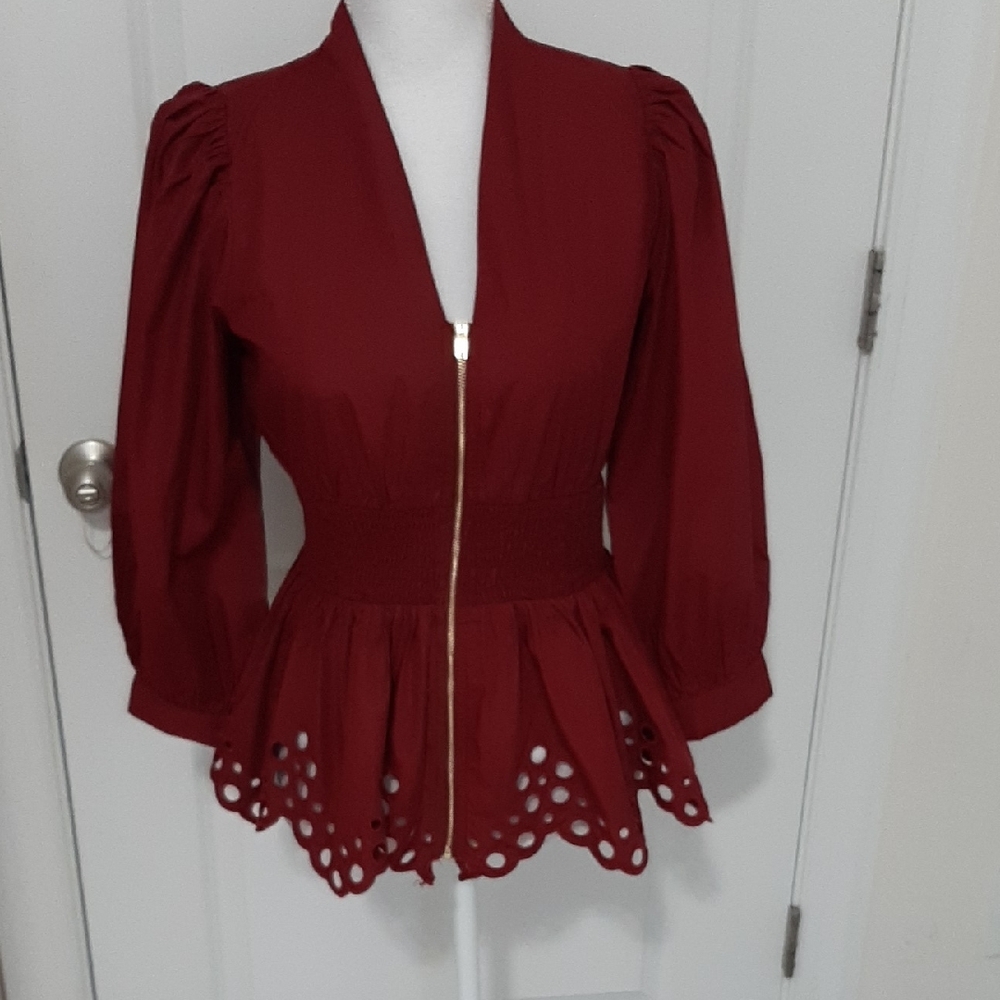 ENTRO Burgandy Smocked Waist Eyelet Detail Blouse NWT Size S